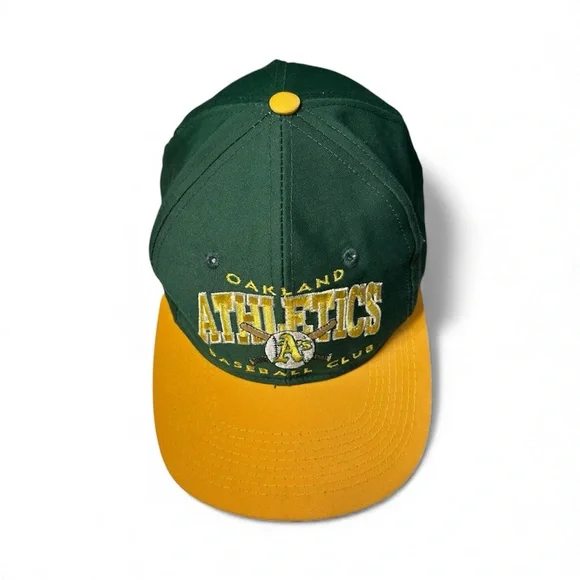 ⚾ Vintage Oakland A's Baseball Club Snapback Hat ⚾